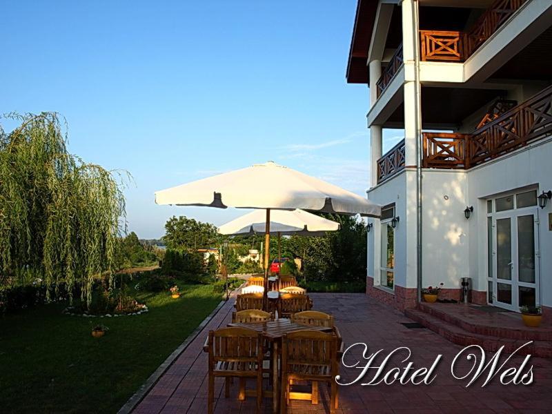Hotel Wels Baltenii de Sus Экстерьер фото
